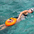 Úszóbója Zoggs TOW FLOAT PLUS