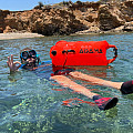 Úszóbója és száraztáska Agama SWIM PRO 28 L